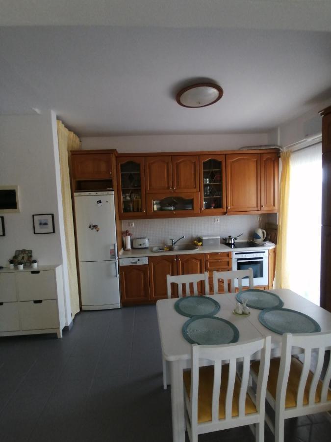 Elef Apartment Paralia Dionysiou Exterior photo